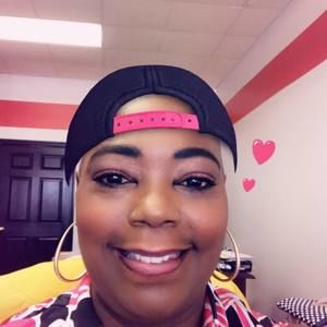 Meet your Posher, Annie